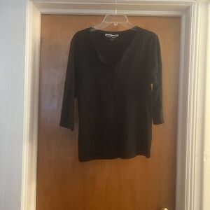 Karen Scott Women’s Black Open V-neck 3/4 Sleeve Blouse